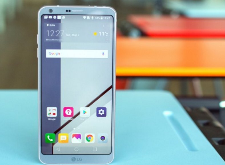 Появился первый большой обзор смартфона LG G6 на русском языке.