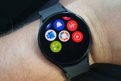 Galaxy Watch 4 получает новое обновление программного обеспечения